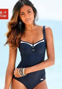 LASCANA Nachhaltige Bademode<Badeanzug"Yacht"