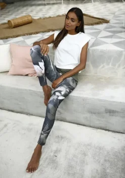 LASCANA ACTIVE Homewear-Leggings<Leggings"Tropical"