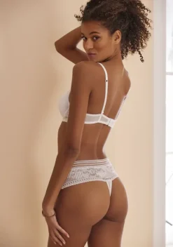 Strings|s.Oliver String Weis